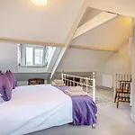 4 Bed In Oc-w919 *