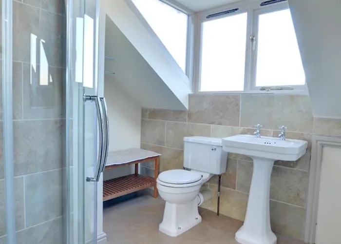 別荘 4 Bed In Whitby Oc-W919 *