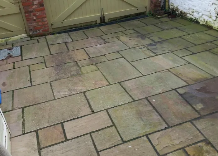 4 Bed In Whitby Oc-W919